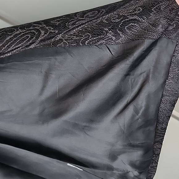 Vintage Brocade Witchy Bubble Sleeve Trench Coat - Picture 7 of 7